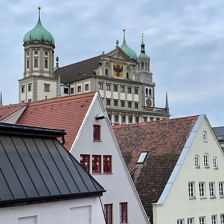 Maerzenbad Palais - Altstadt & Rathausblick Апартаменты