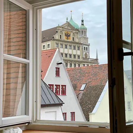 Апартаменты Maerzenbad Palais - Altstadt & Rathausblick *